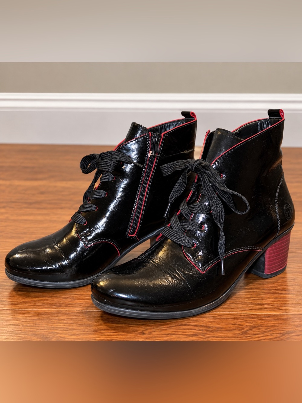Remonte Black Patent Lace-Up Ankle Boots with Red Piping